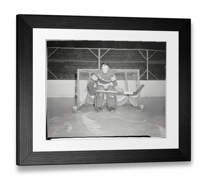 Framed Print : Portrait of Steve Buzinski Framed Print : Portrait of Steve Buzinski