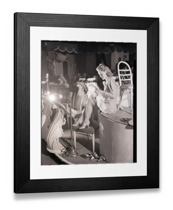 Framed Print : Showgirl Knitting During Break at Work Framed Print : Showgirl Knitting During Break at Work
