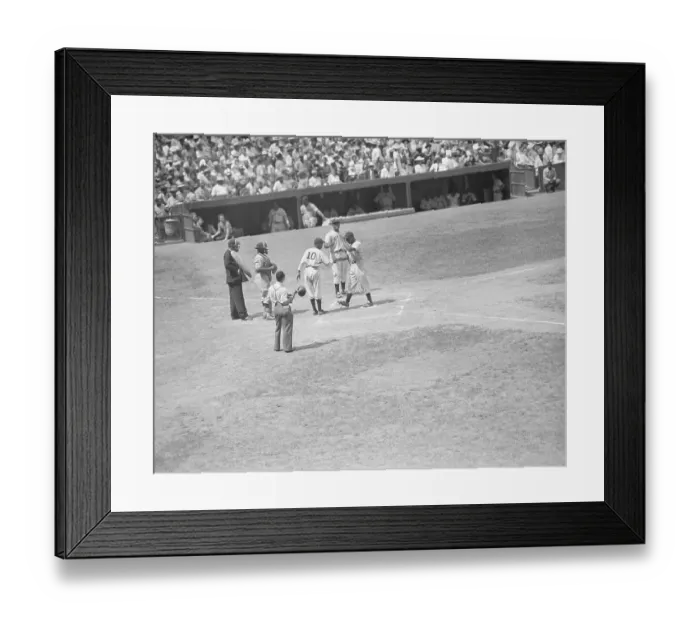 Framed Print : New York Black Yankees Playing the Chicago American Giants Framed Print : New York Black Yankees Playing the Chicago American Giants