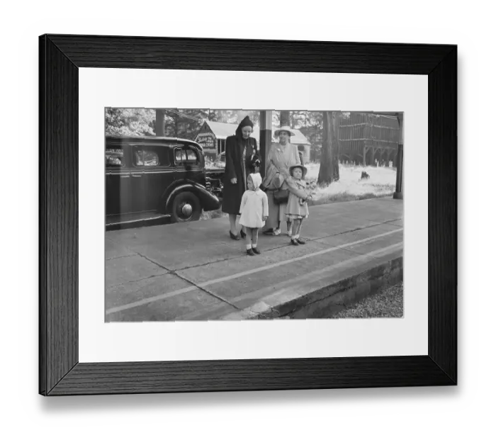 Framed Print : The Netherlands Royal Family Arriving to United States