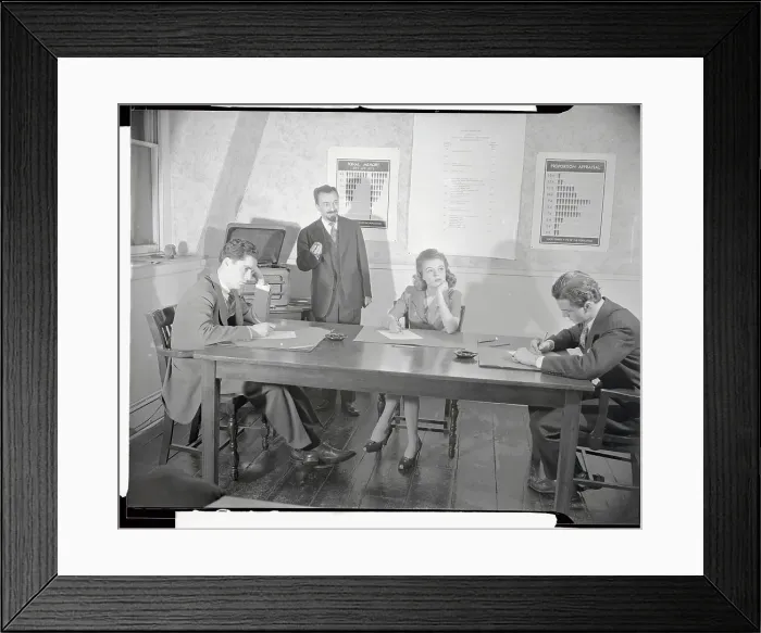 Framed Print : Aptitude Test Being Given on Memory Skills Framed Print : Aptitude Test Being Given on Memory Skills