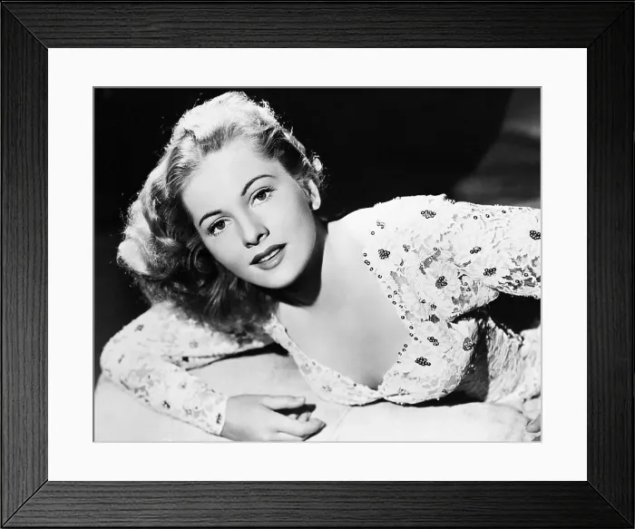 Framed Print : Joan Fontaine Framed Print : Joan Fontaine