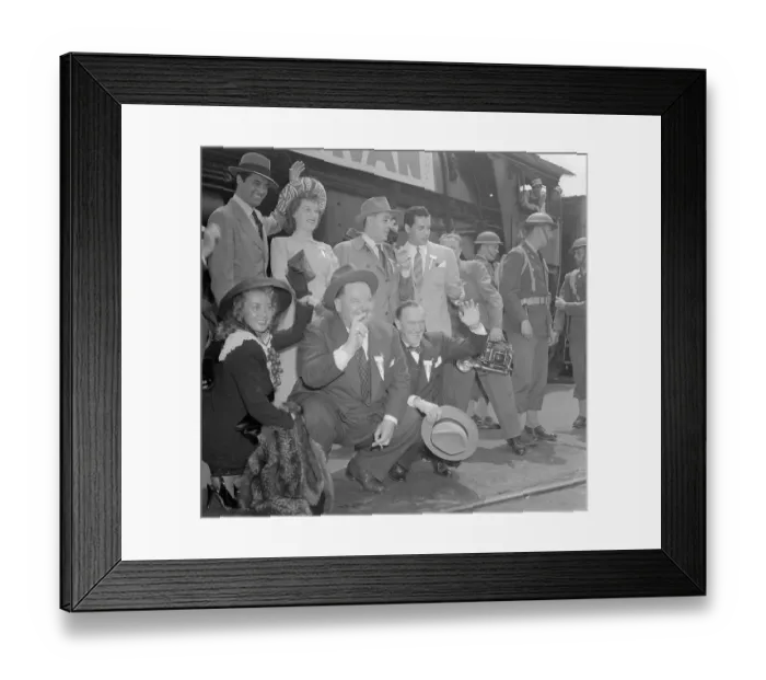 Framed Print : Cary Grant with Other Stars Before Leaving on Tour Framed Print : Cary Grant with Other Stars Before Leaving on Tour