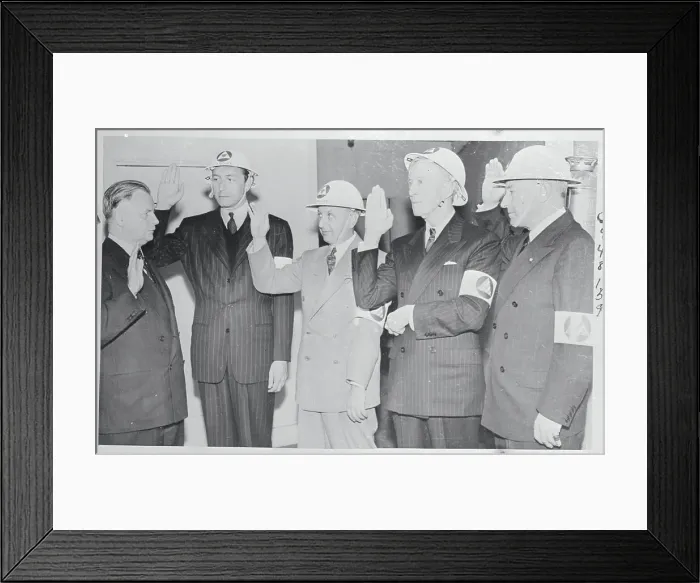 Framed Print : Cecil B. Demille and Others Are Sworn Into the Civilian Defense Army Framed Print : Cecil B. Demille and Others Are Sworn Into the Civilian Defense Army