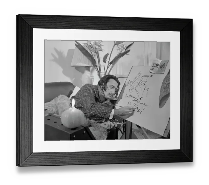 Framed Print : Salvador Dali Sketching His Dreams After Nap Framed Print : Salvador Dali Sketching His Dreams After Nap