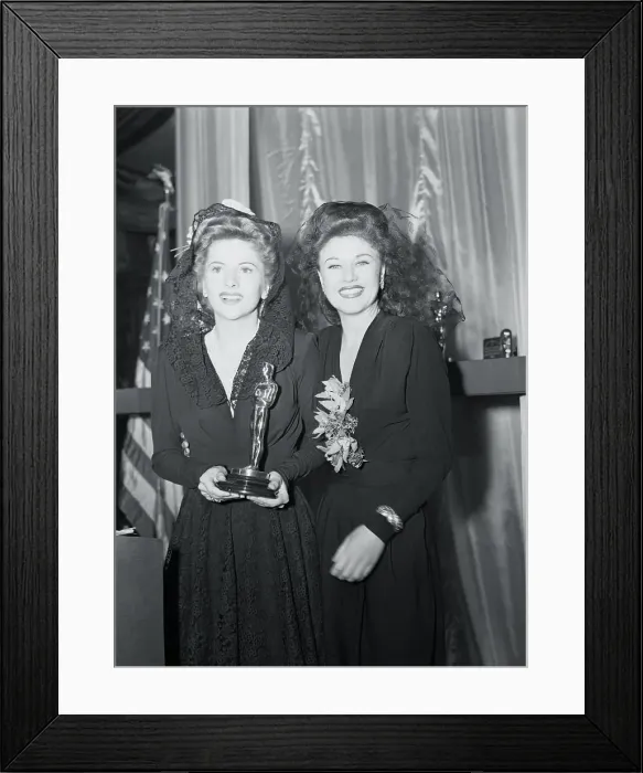 Framed Print : Portrait of Ginger Rogers and Joan Fontaine Framed Print : Portrait of Ginger Rogers and Joan Fontaine