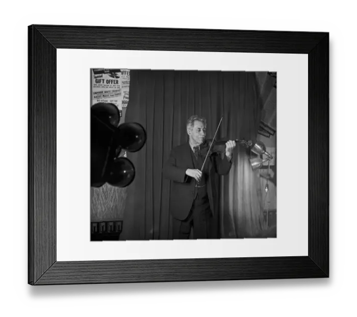 Framed Print : Violinist Fritz Kreisler Framed Print : Violinist Fritz Kreisler
