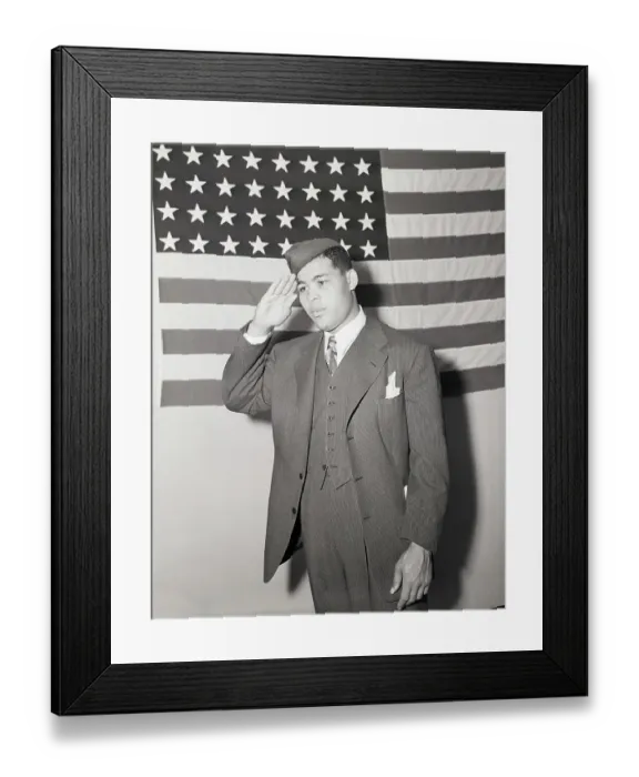 Framed Print : Heavyweight Boxing Champion Joe Louis Saluting the Flag Framed Print : Heavyweight Boxing Champion Joe Louis Saluting the Flag