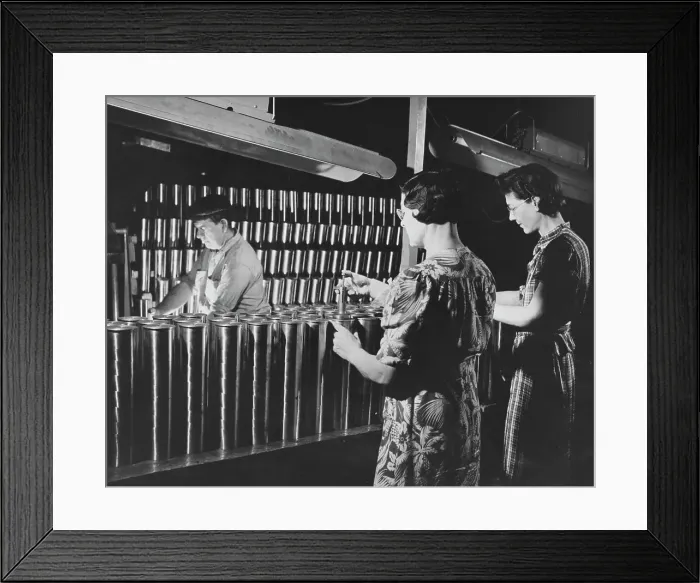 Framed Print : Building 75mm Cartridges Cases for Battle