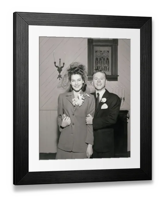 Framed Print : Ava Gardner and Mickey Rooney on Their Wedding Day Framed Print : Ava Gardner and Mickey Rooney on Their Wedding Day