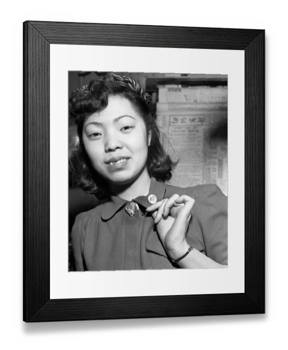 Framed Print : Betty Lou Displays Button Framed Print : Betty Lou Displays Button