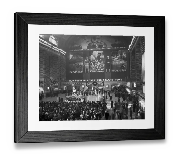 Framed Print : View of Crowded Grand Central Station Framed Print : View of Crowded Grand Central Station
