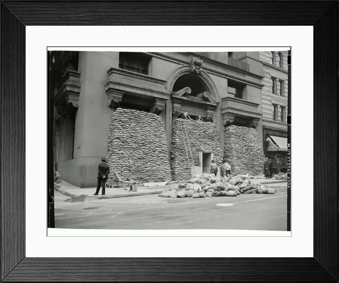 Framed Print : The Pacific and Telegraph Building Covered with Sandbags Framed Print : The Pacific and Telegraph Building Covered with Sandbags