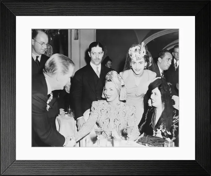 Framed Print : Carmen Miranda At City Of Girls Framed Print : Carmen Miranda At City Of Girls
