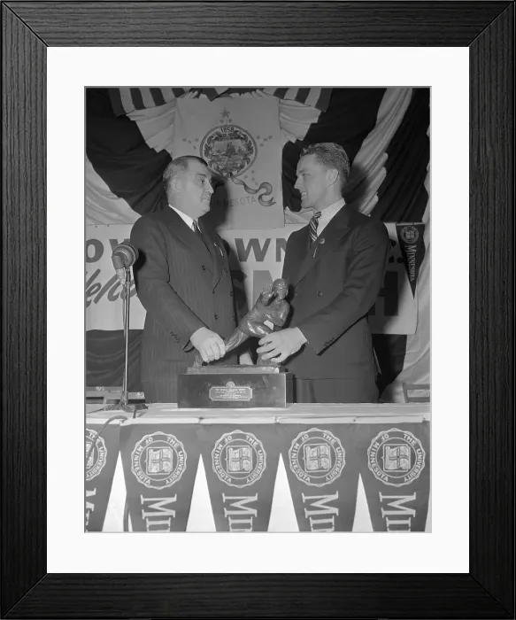 Framed Print : Bruce Smith Standing at Podium with Joseph R. Taylor Framed Print : Bruce Smith Standing at Podium with Joseph R. Taylor