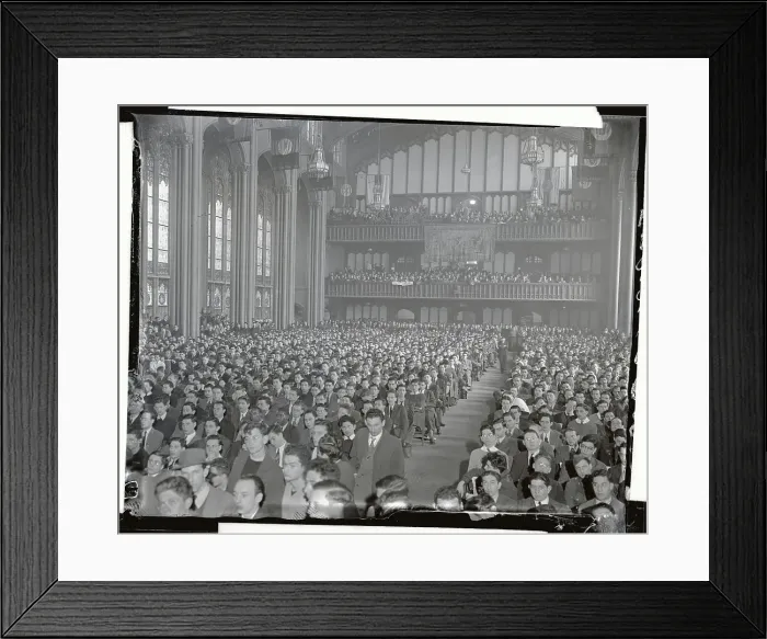 Framed Print : Large Crowd of College Students in College Auditorium Framed Print : Large Crowd of College Students in College Auditorium