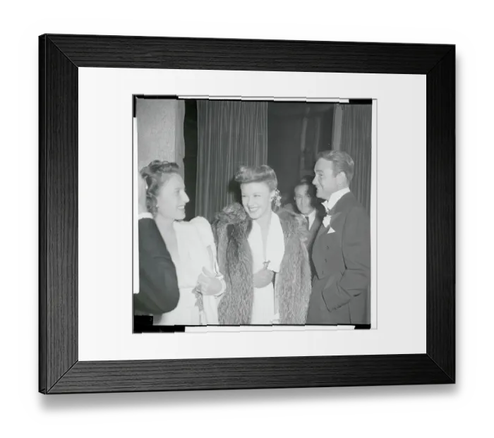 Framed Print : Ginger Rogers with Ex-Husband Lew Ayres Framed Print : Ginger Rogers with Ex-Husband Lew Ayres
