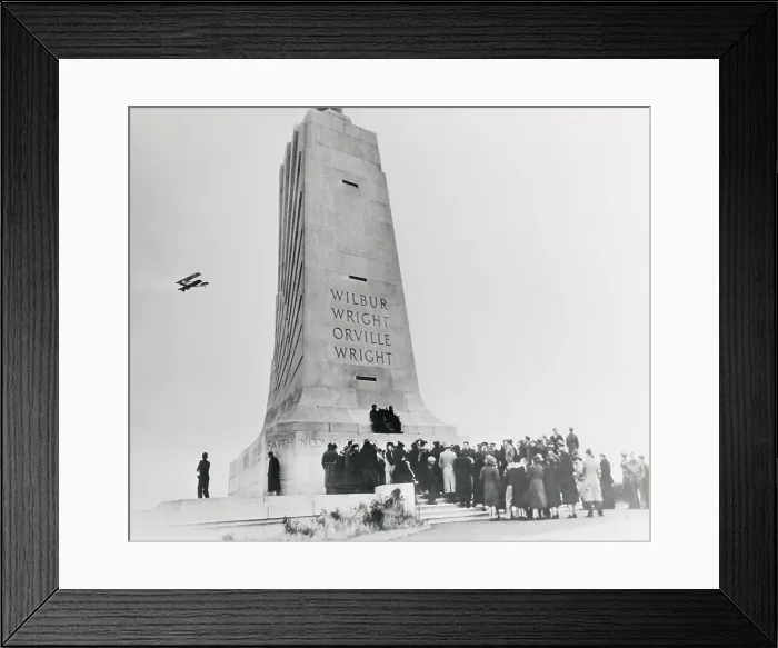 Framed Print : Monument at the Wright Memorial in North Carolina, USA Framed Print : Monument at the Wright Memorial in North Carolina, USA