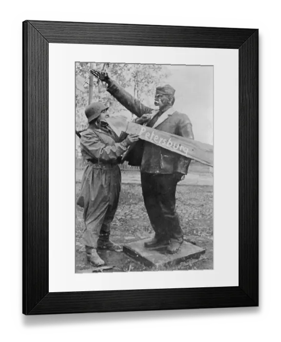 Framed Print : Statue of Lenin Framed Print : Statue of Lenin