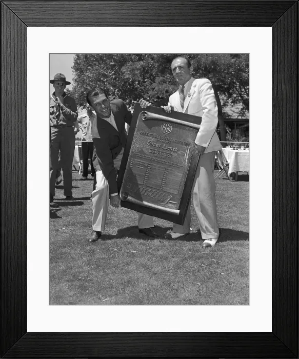 Framed Print : Ben Hogan Holding up Trophy