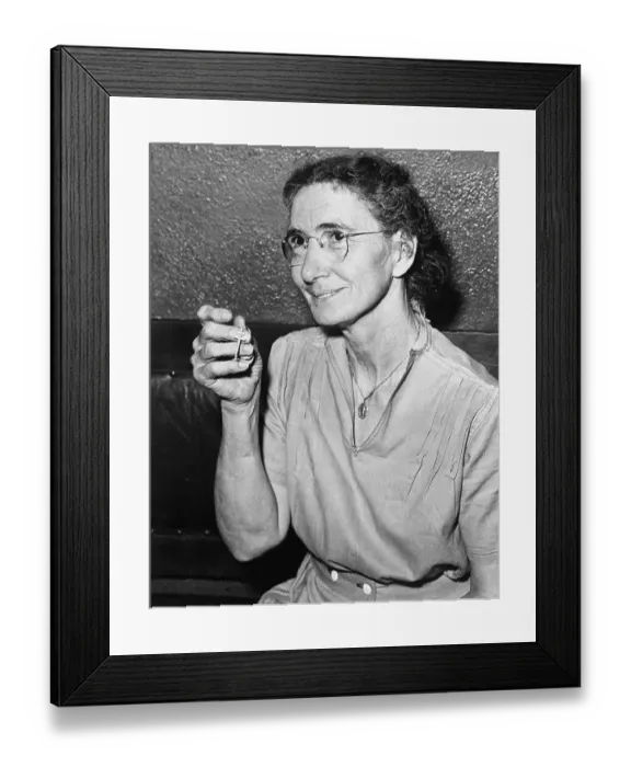 Framed Print : Juanita Spinelli: First Woman to Die in California's Gas Chamber Framed Print : Juanita Spinelli: First Woman to Die in California's Gas Chamber