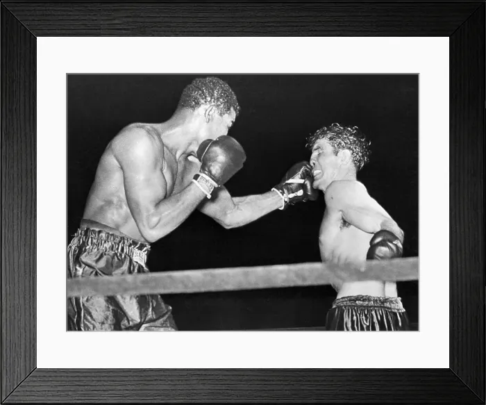Framed Print : Joe Louis Boxing with Billy Conn Framed Print : Joe Louis Boxing with Billy Conn