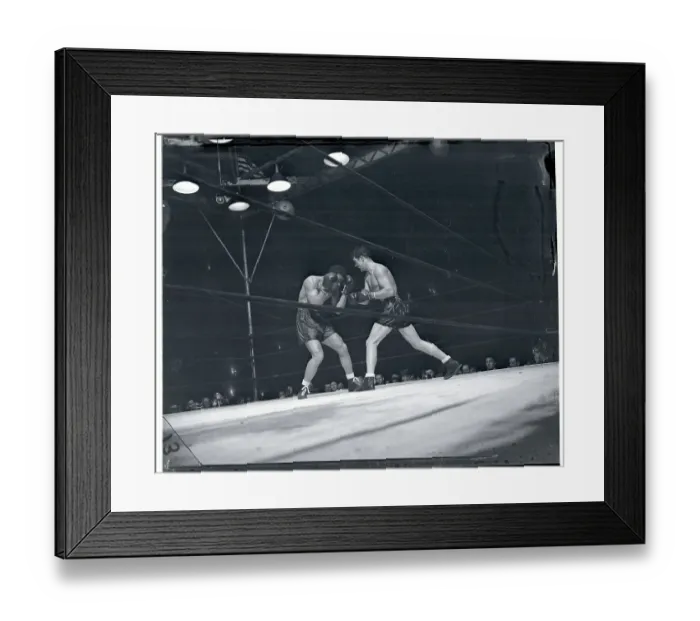 Framed Print : Joe Louis and Billy Conn During Boxing Match Framed Print : Joe Louis and Billy Conn During Boxing Match