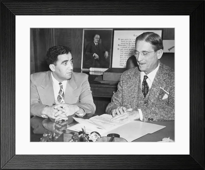 Framed Print : US Attorney William F. Palmer Questioning Abe Reles Framed Print : US Attorney William F. Palmer Questioning Abe Reles
