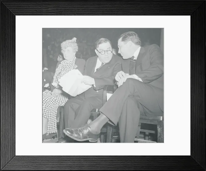Framed Print : Fiorello H. La Guardia Conversing with Wendell Wilkie Framed Print : Fiorello H. La Guardia Conversing with Wendell Wilkie