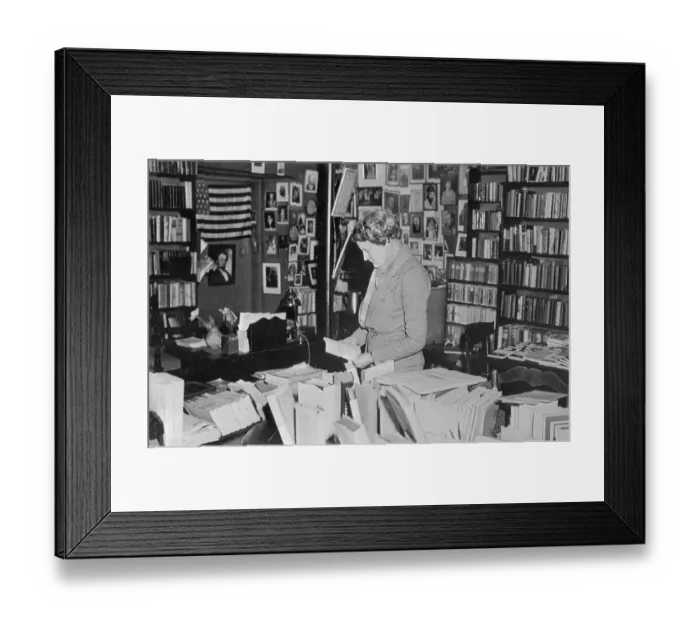 Framed Print : Interior of Shakespeare Book Store Framed Print : Interior of Shakespeare Book Store
