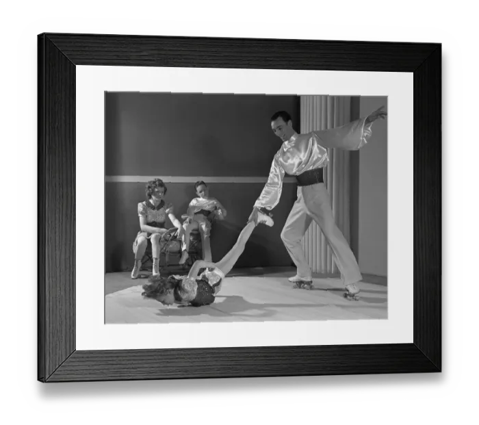 Framed Print : The Roller Skating Carters Framed Print : The Roller Skating Carters