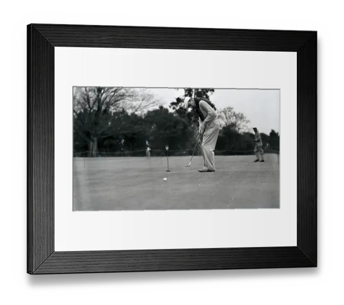 Framed Print : Ben Hogan Putting at Masters Tournament