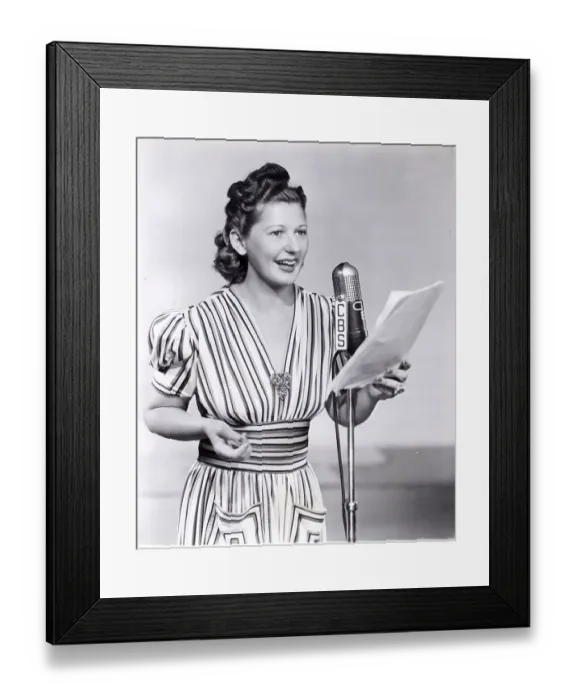 Framed Print : Bess Johnsonin Front Of Microphone Framed Print : Bess Johnsonin Front Of Microphone
