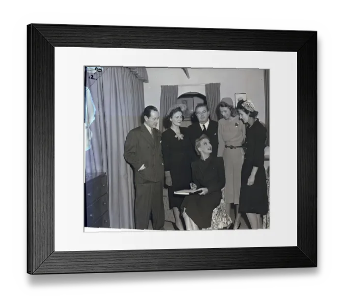 Framed Print : Gertrude Lawrence With Theater Sponsors Framed Print : Gertrude Lawrence With Theater Sponsors