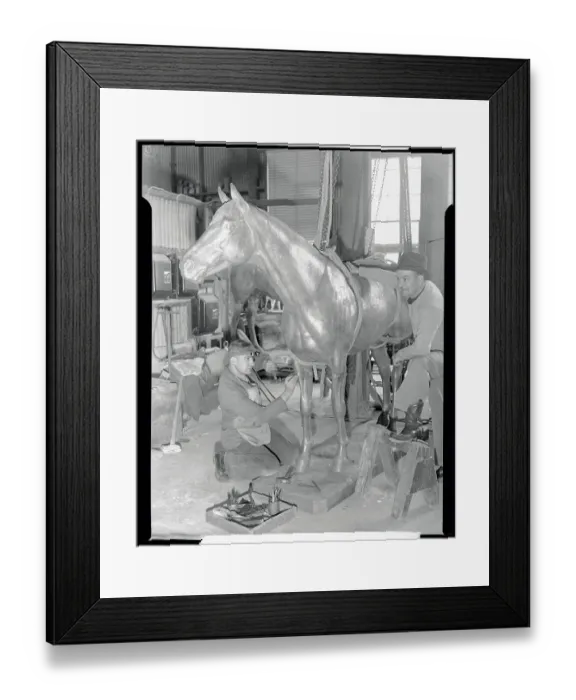 Framed Print : Statue of Racehorse Seabiscuit Framed Print : Statue of Racehorse Seabiscuit
