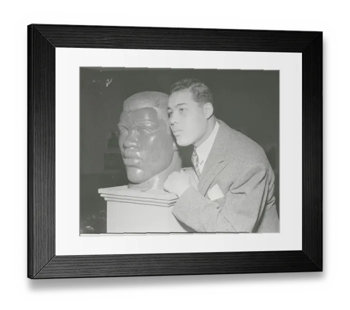 Framed Print : Boxing Champion Joe Louis Posing Besides His Bust Framed Print : Boxing Champion Joe Louis Posing Besides His Bust