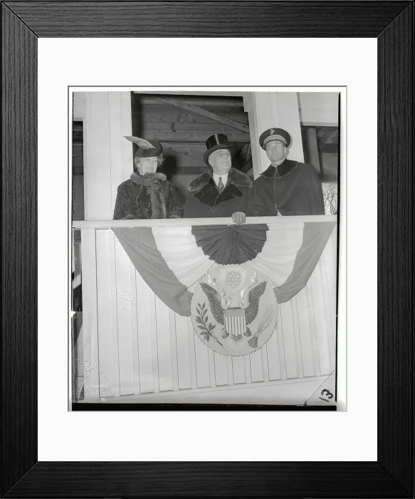 Framed Print : President Roosevelt and Family Watching the Inaugural Parade Framed Print : President Roosevelt and Family Watching the Inaugural Parade
