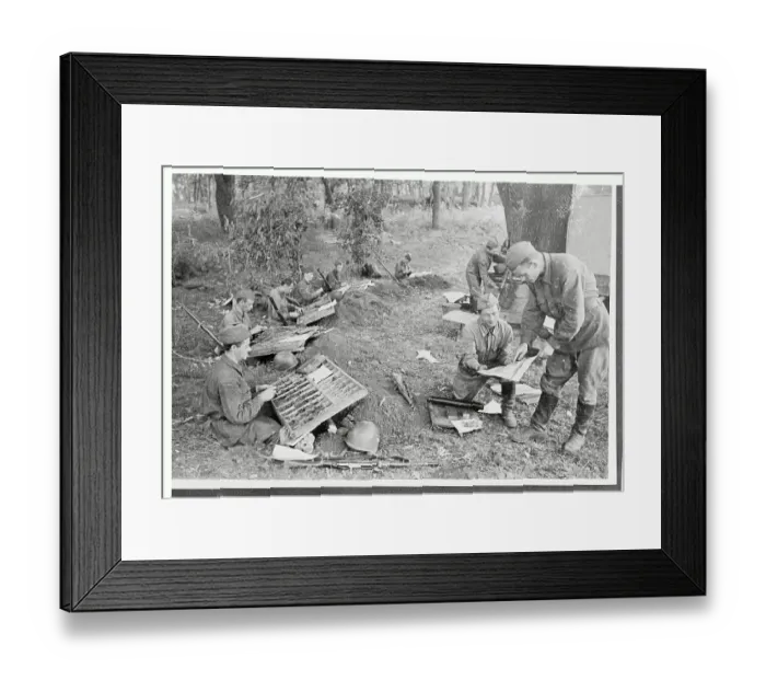 Framed Print : Soviet Soldiers Type-set Their Own Front-Line Newspaper