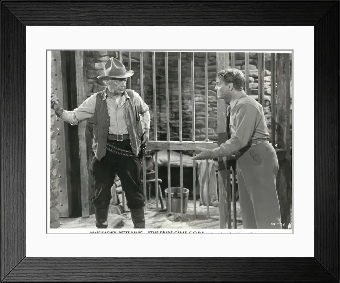 Framed Print : James Cagney in The Bride Came C.O.D Framed Print : James Cagney in The Bride Came C.O.D