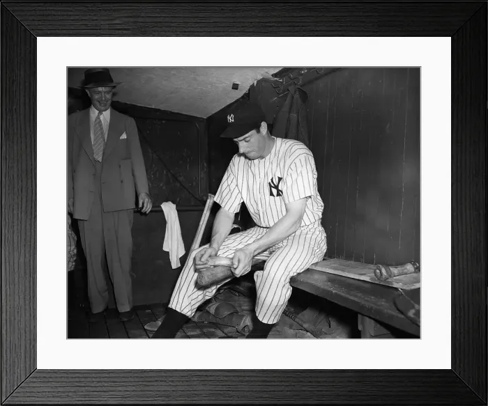 Framed Print : Joe Dimaggio Preparing Bat For Game