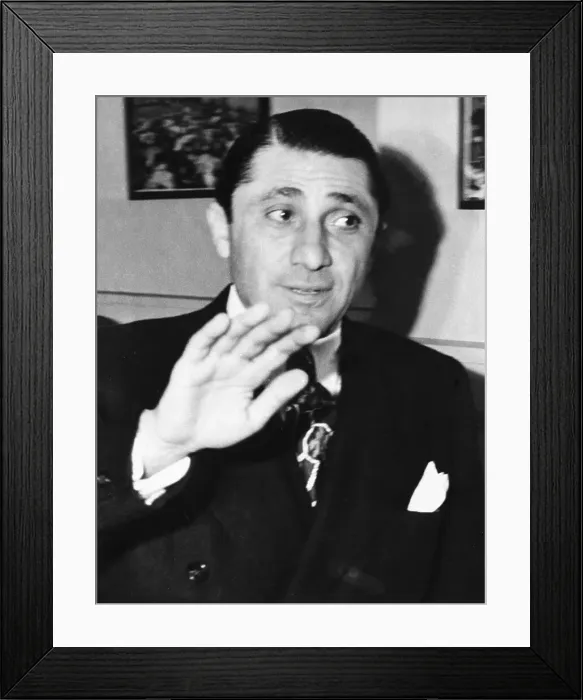 Framed Print : Frank Nitti in Chicago Courthouse Framed Print : Frank Nitti in Chicago Courthouse