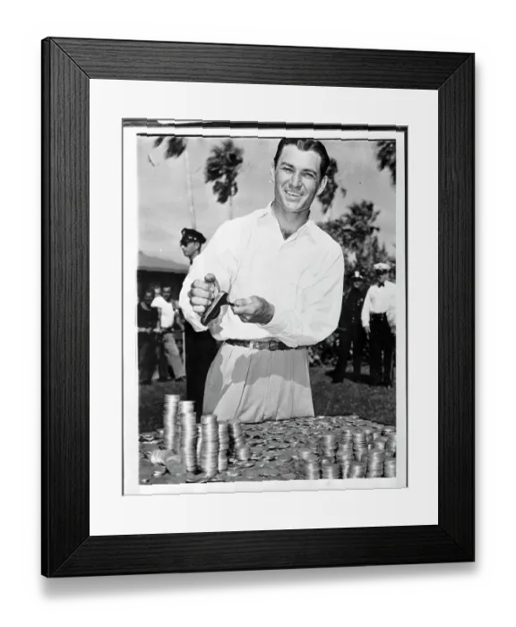 Framed Print : Ben Hogan Rubbing Silver Coins for Good Luck Framed Print : Ben Hogan Rubbing Silver Coins for Good Luck