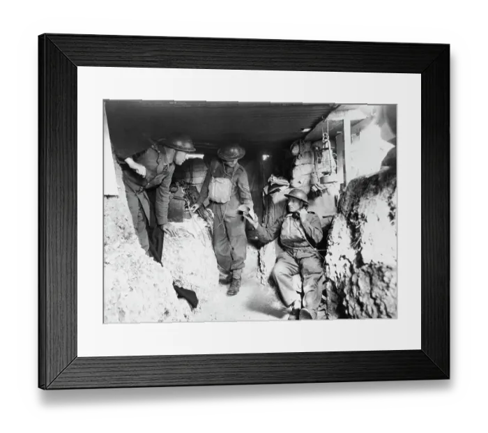 Framed Print : British telephonists on duty