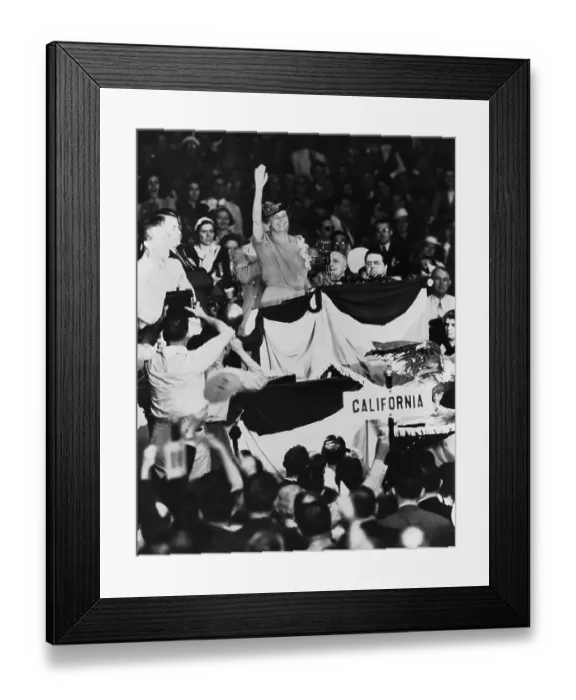 Framed Print : Eleanor Roosevelt at 1940 Democratic Convention Framed Print : Eleanor Roosevelt at 1940 Democratic Convention