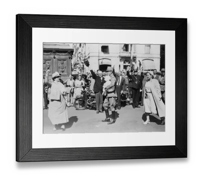 Framed Print : Dutch Royal Family Exiting Their Palace Framed Print : Dutch Royal Family Exiting Their Palace