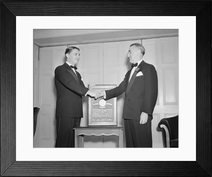 Framed Print : Public Safety Director Elliot Ness Greeting Colonel John Stilwell Framed Print : Public Safety Director Elliot Ness Greeting Colonel John Stilwell