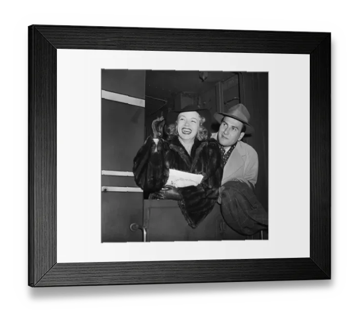 Framed Print : Artie Shaw With Bride Lana Turner Framed Print : Artie Shaw With Bride Lana Turner
