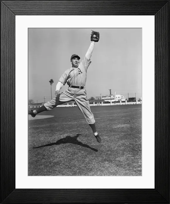 Framed Print : Al Simmons Jumps For Catch (Posed) Framed Print : Al Simmons Jumps For Catch (Posed)