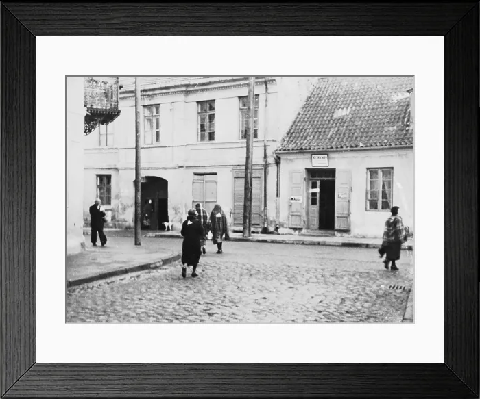 Framed Print : The Warsaw Ghetto 1940 Framed Print : The Warsaw Ghetto 1940
