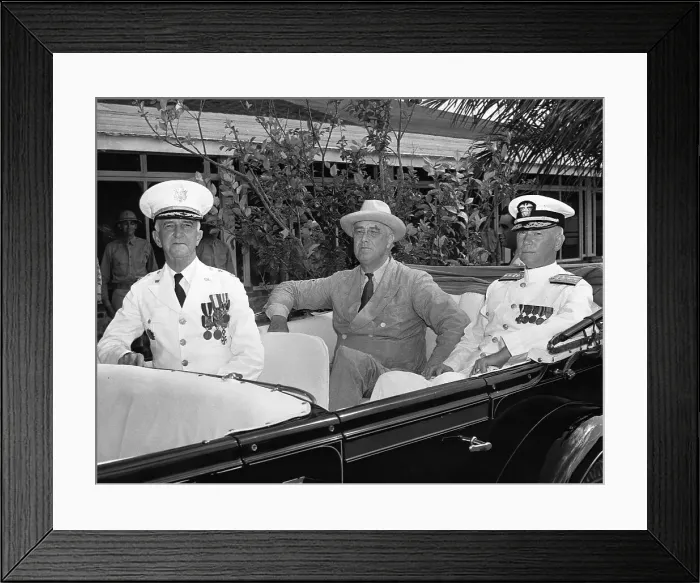 Framed Print : President Franklin D. Roosevelt Visiting Fort Clayton Framed Print : President Franklin D. Roosevelt Visiting Fort Clayton